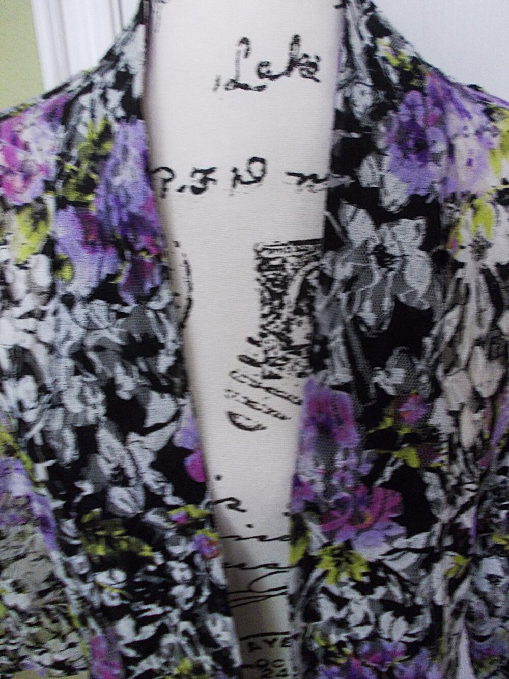 Drapers Studio Open Front Floral Sheer Top XL